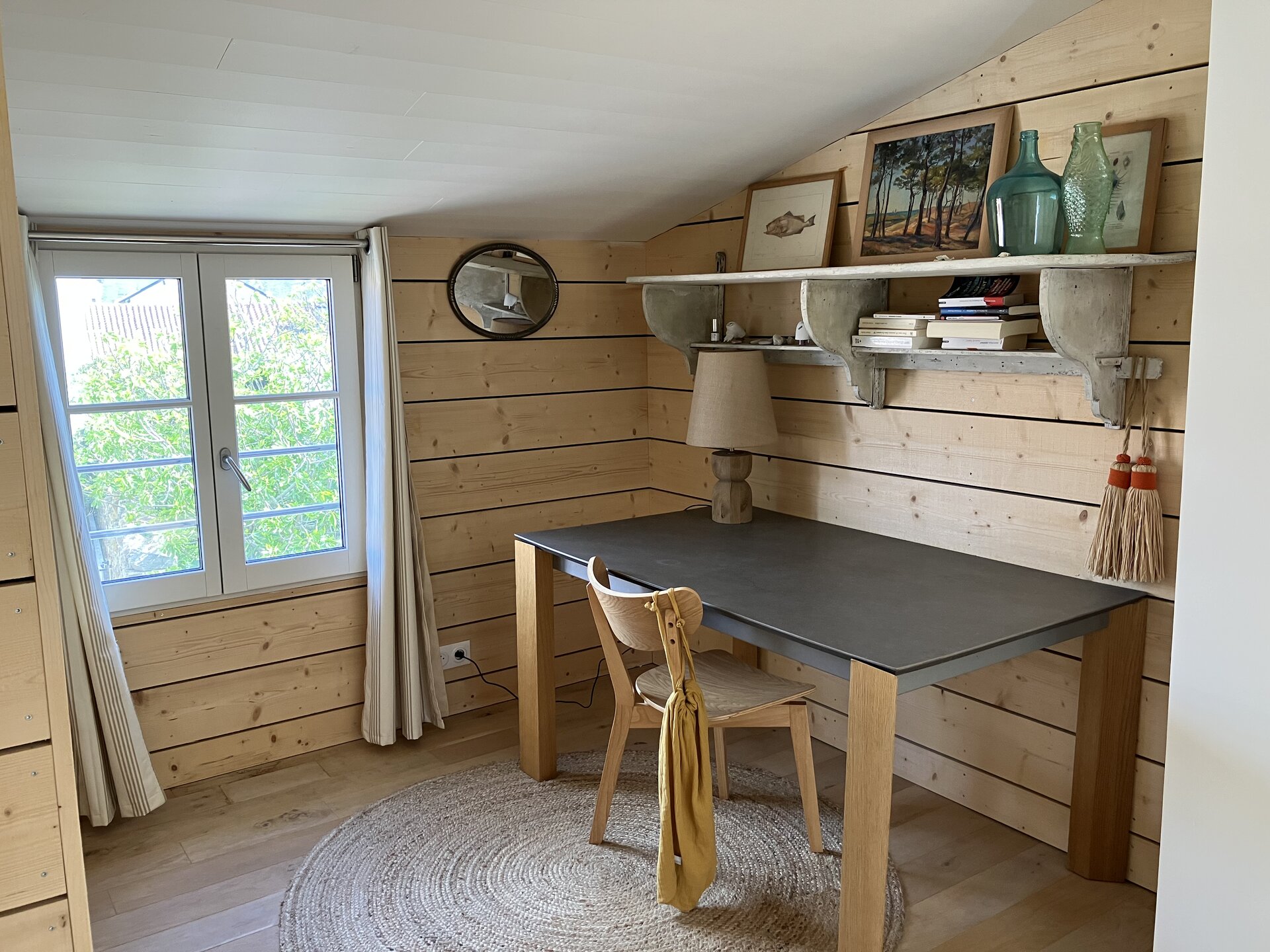 Coin bureau